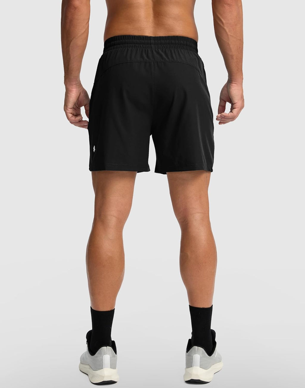 Soothfeel Men's Athletic Running Shorts - Quick Dry 5/7 Inch with Zipper Pocket for Gym & Tennis