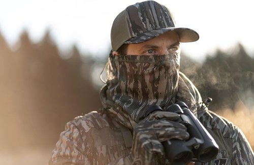 Blocker Outdoors Hunting Gloves - Customizable Camouflage Design for Ultimate Stealth