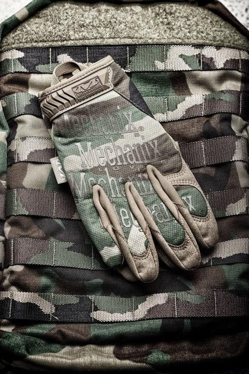 Mechanix Wear - Original Tactical Gloves | Woodland Camo Design, Large Size
