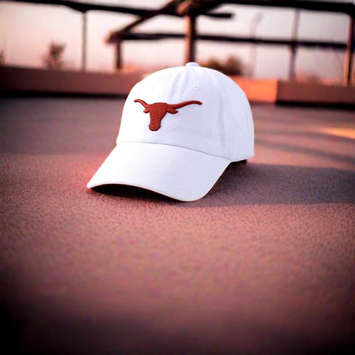 Leomie White Longhorns Baseball Cap for Men and Women - Classic Design, Adjustable Strap, Comfortable Fit for Everyday Wear and Outdoor Activities