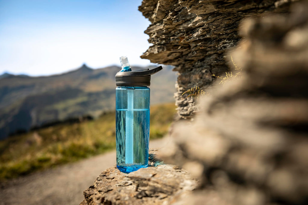 CamelBak Eddy+ Water Bottle with Bite Valve Straw, Leak‑Resistant Easy‑Sip Design for Everyday Hydration, 25oz, Purple Sky