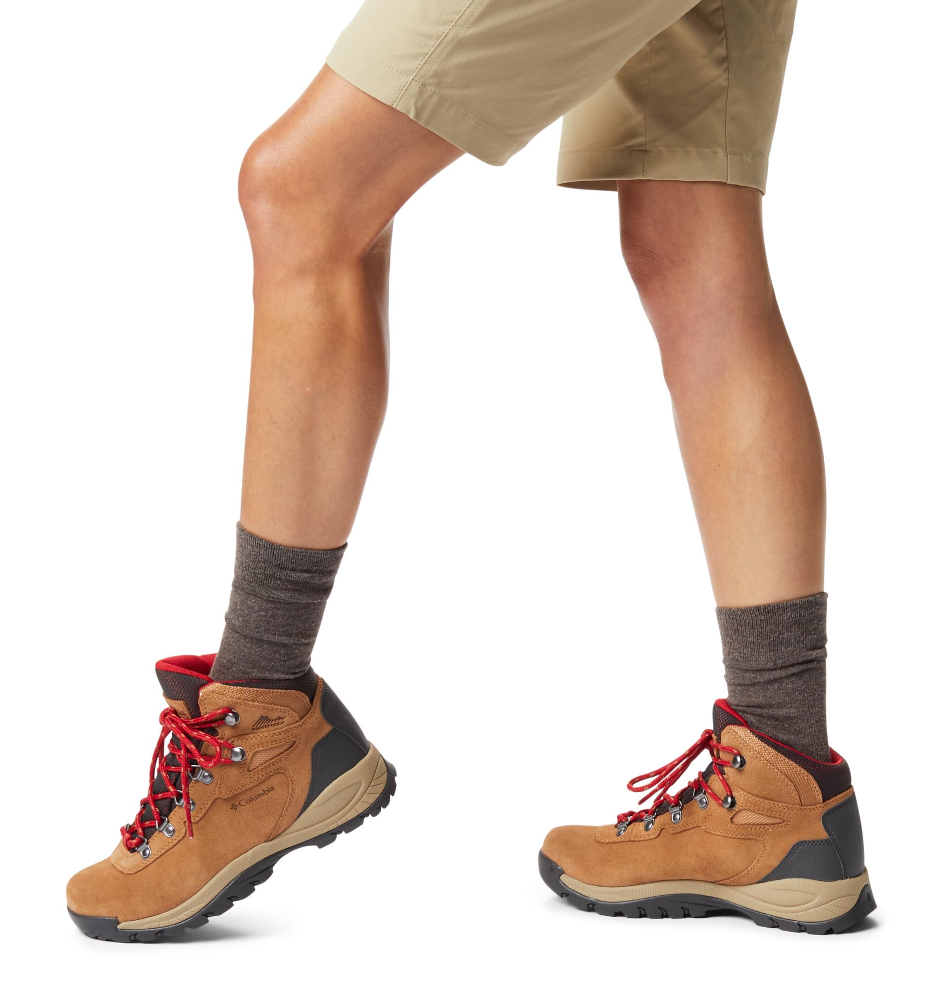 Columbia Women's Newton Ridge Plus Waterproof Amped, 2024 Elk/Mountain Red, 9.5