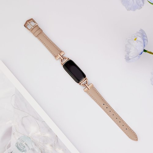 Apawband Unique D-shape Metal Buckle Leather Bands for Fitbit Luxe