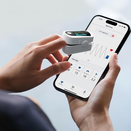 Innovo iP900BP-B Fingertip Pulse Oximeter - Bluetooth Blood Oxygen Monitor with Free App & Plethysmograph