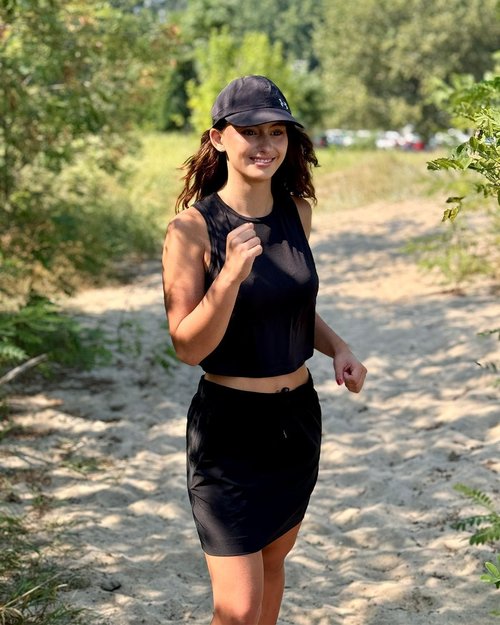 G4Free Lightweight Workout Tank Top - Fast-Dry Athletic Sleeveless Crop Top for Women | Ideal for Gym & Running
