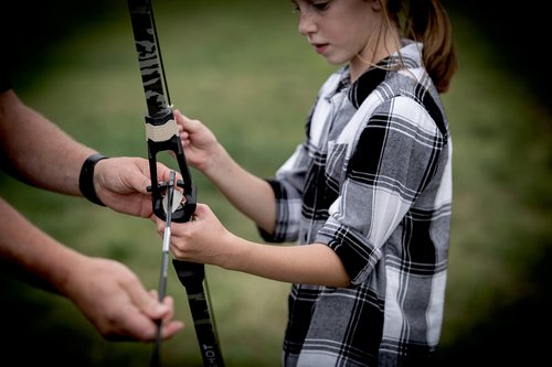 Barnett Centershot Youth Recurve Bow, Youth Bow Ages 5-8, Two Arrows, Quiver, Mossy Oak Bottomland