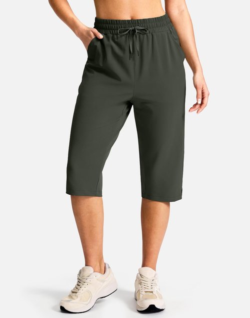 G Gradual Women's Lightweight Hiking Shorts - 15" Below The Knee Capris with Zipper Pocket