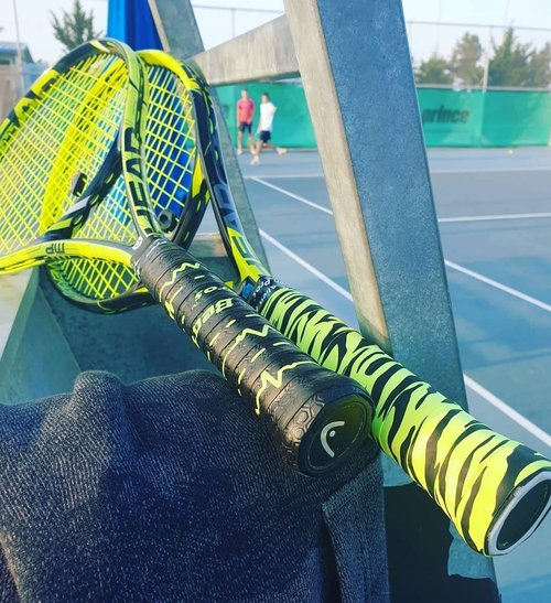 ALIEN PROS Tennis Racket Grip Tape – Tac Moisture Feel Tennis Grip – Tennis Overgrip Grip Tape Tennis Racket – Wrap Your Racquet for High Performance
