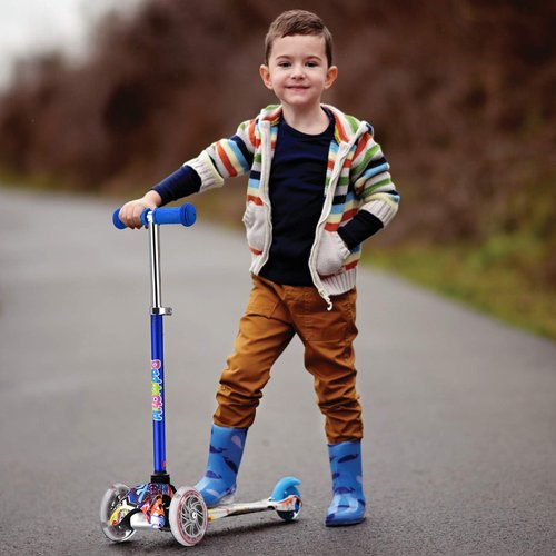 3-Wheel Kick Scooter for Kids Ages 3-8 Lean-to-Steer Toddler Scooter with Extra Wide Light Up Wheels, 4 Adjustable Heights, Foldable Scooters for Boys & Girls, Max Weight 110lbs (Black)