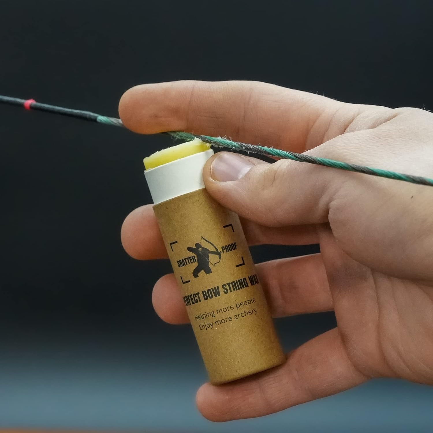 Skiennix Shatterproof Archery Bowstring Wax - Premium Maintenance Wax for Optimal Performance