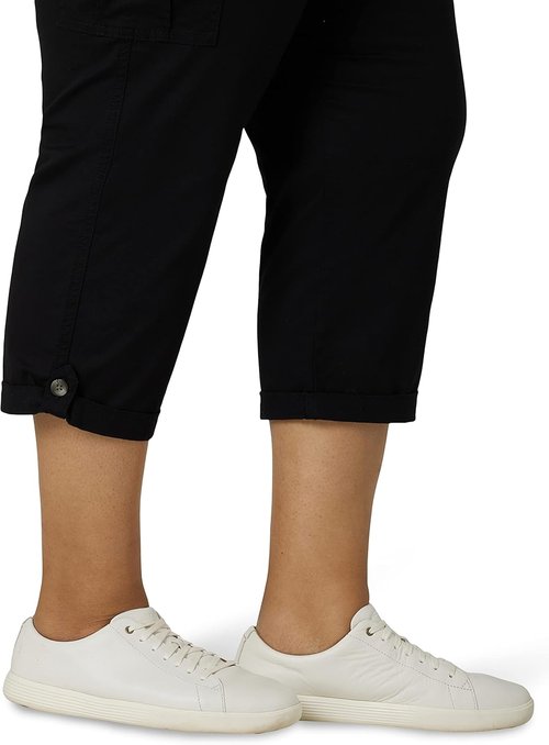 Lee Women's Plus Size Cargo Capri Pants - Flex-To-Go Mid-Rise Relaxed Fit | Comfortable & Stylish