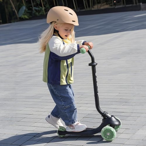 QPlay Toddler Scooter Ages 1 to 6 | Up to 110 Lbs | Kick Scooter with Adjustable Push Handle Height, Lights on Deck & 3 Wheels, Kids Ages 2 to 5 Boys & Girls Gifts (Violet) (Green)
