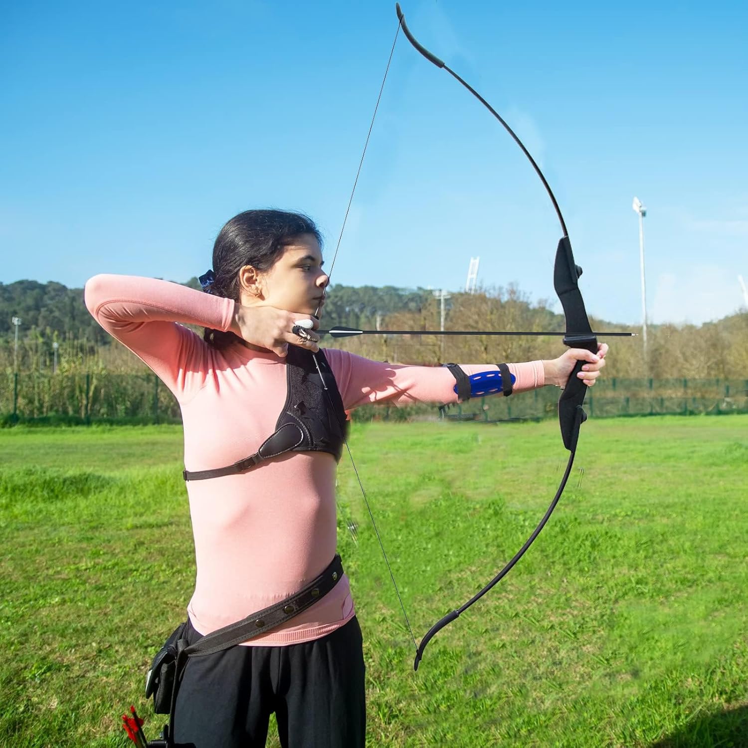 Tongtu Recurve Bow - Takedown Archery Set for Adults & Youth | Right & Left Handed, 30lb/40lb, 6 Arrows Included