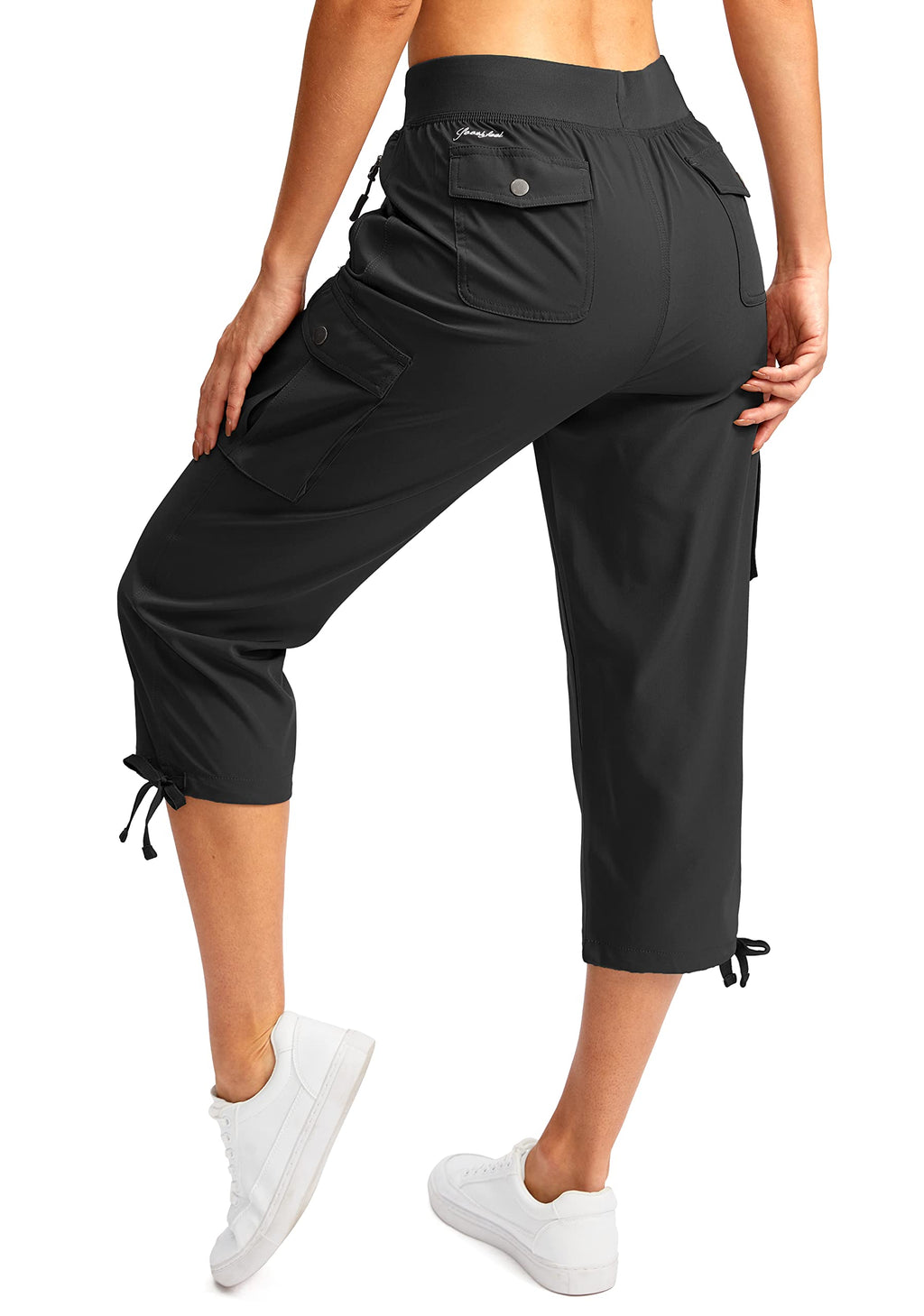 Soothfeel Women's Cargo Capris Pants with 6 Pockets Lightweight Quick Dry Travel Hiking Summer Pants for Women Casual (Black, 4XL)