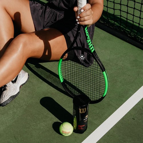 Lwuey Tennis Racket Dampeners, Cartoon Vibrations Dampener Cute Animals Pattern Fun Shocking Absorbers Sports Ball Racquet Take Silica Gel Accessories for Absorber Outdoor 4PCS(Panda Bear Claw)