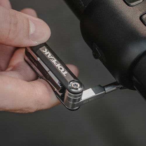 Topeak Nano 7 Multi-Tool - Compact CNC-Made Portable Tool with 7 Functions - Nano 7 (7 functions)