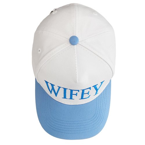 Wifey Gifts Hat for Bridal Shower Gifts, Adjustable Embroidered Wife Hat for Wedding Engagement Bachelorette Party Honeymoon Anniversary for Women