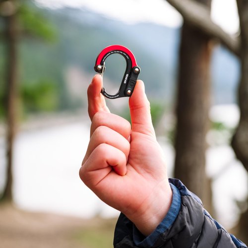 GEAR AID HEROCLIP Carabiner Clip and Hook (Mini) for Travel, Luggage, and Small Bags, Stealth Black