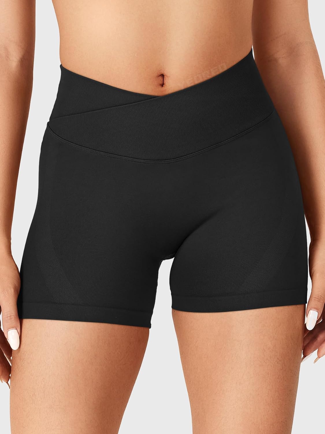 YEOREO Women's Butt Lifting Gym Shorts - Seamless Crossover Design | 4.5" Mid Rise Biker Shorts