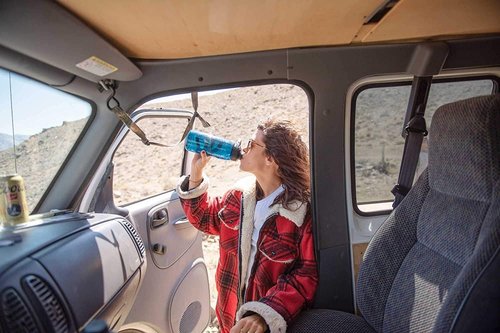 CamelBak Chute Mag Water Bottle - BPA Free Tritan Renew, 25oz, Sulphur Color