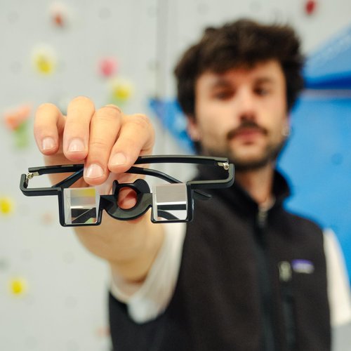 BG Climbing Belay Glasses for Rock Climbing – Comfortable Prism Glasses for Belaying – Climbing Gear & Accessories for Belayers (Black)
