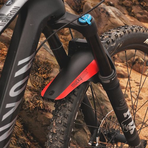 Mucky Nutz, Face Fender, Red