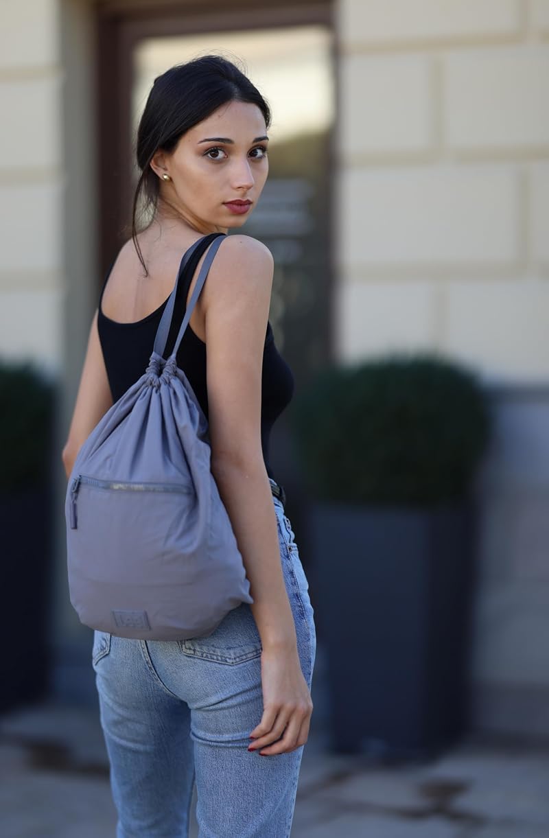 Lightweight Drawstring Backpack Bag with Front Pocket - Water-Resistant Gym & Beach Sackpack, Jean Variation