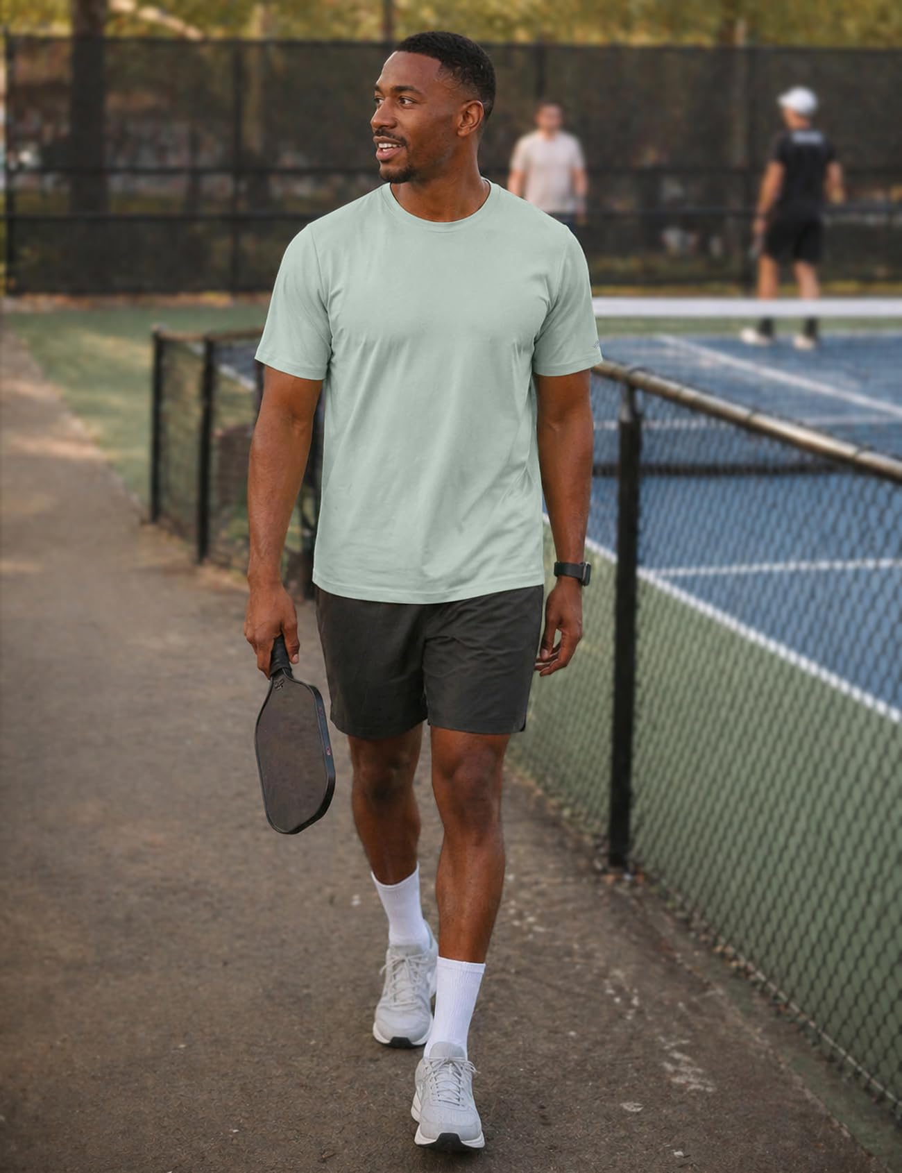 Zengjo Mens Athletic Shirts Moisture-Wicking Quick Dry Crewneck T-Shirts Lightweight Casual Workout Tees for Running Gym Exercise Hiking(Light Sage Green,Large)