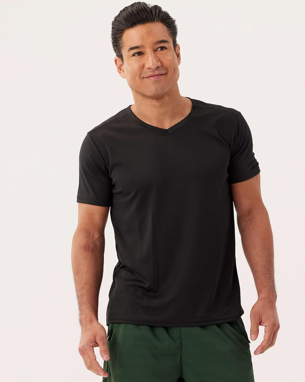 Real Essentials Men's Mesh V-Neck T-Shirt - 5 Pack Athletic Dry Fit Workout Shirts (Big & Tall Available)