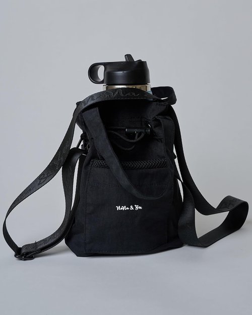 NoNa & Bee Water Bottle Holder - Hands-Free Crossbody Carrier Bag with Phone Pocket | Black