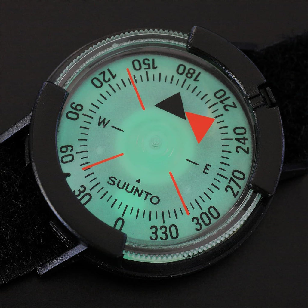 SUUNTO Multifunctional Compass, Northern Hemisphere, Compact Waterproof Navigation Comapss for Hiking & Adventure