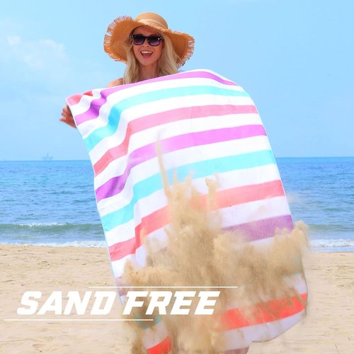 Exclusivo Mezcla Oversized Microfiber Quick Dry Beach Towels - Lightweight Sand-Free Pool Towels (Green & Purple, 35x70 Inches)