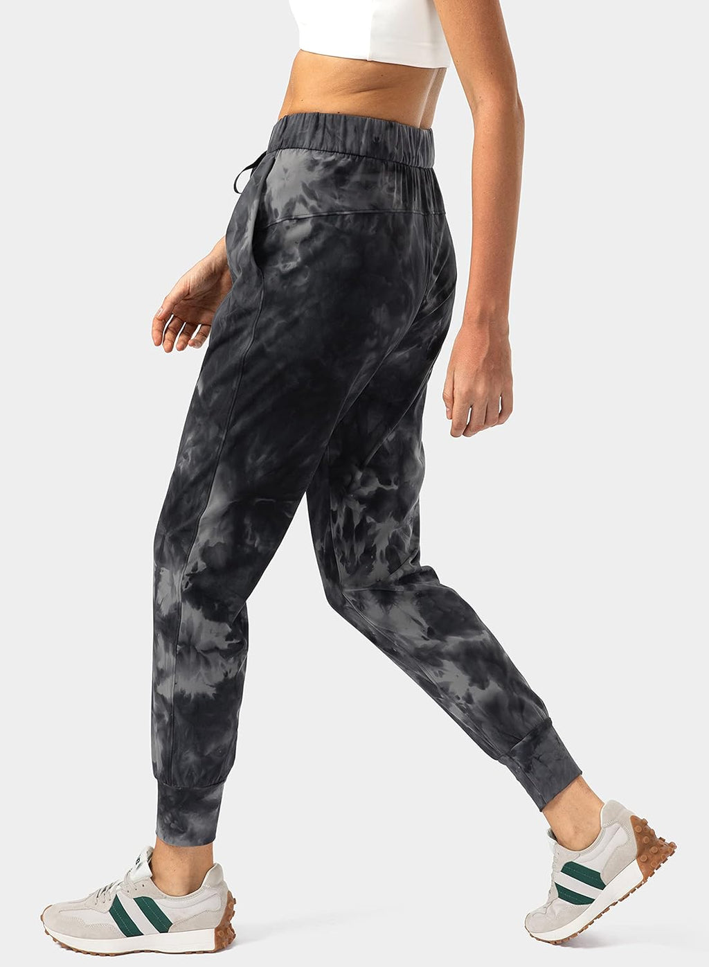 SANTINY Women's Joggers - Comfortable Drawstring Sweatpants with Pockets | Ideal for Running & Lounging