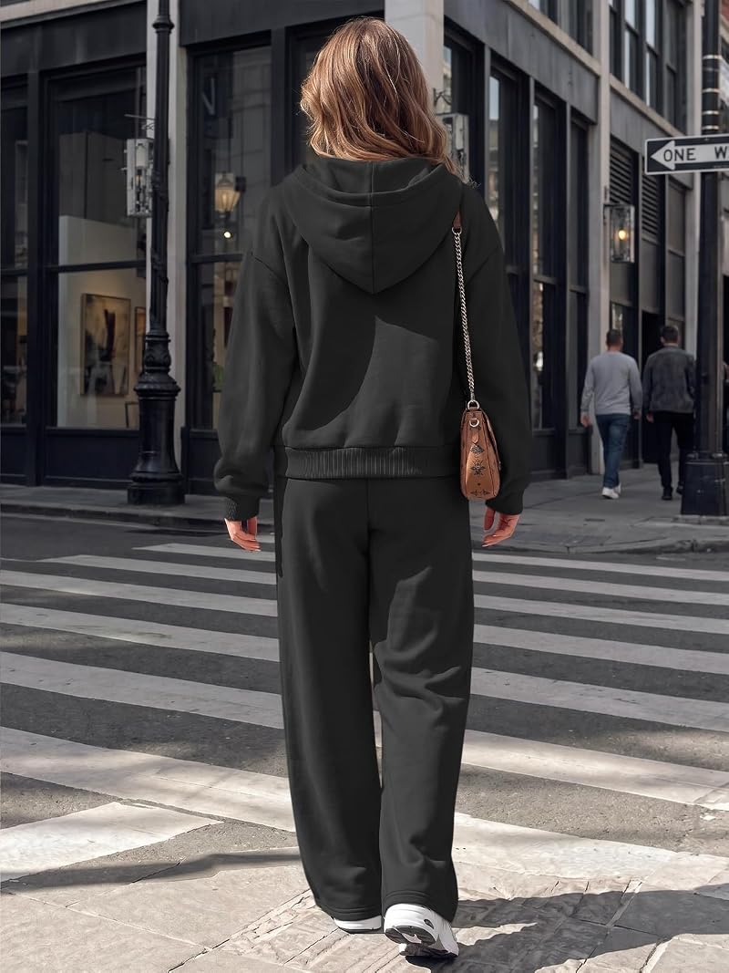 Trendy Queen Women’s 2-Piece Zip Up Sweat Set - Black XS