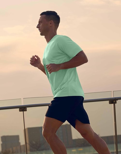 G Gradual Men's Athletic Workout T-Shirts - Moisture-Wicking Cooling Short Sleeve Performance Tee for Gym & Tennis