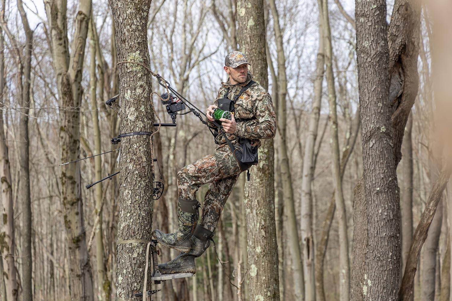 Wyndscent Tree Thrasher Game Call - Realistic Leaf Noise & Buck Rub - Ideal for Deer & Turkey Hunting