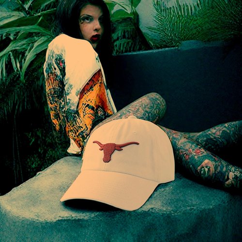 Leomie White Longhorns Baseball Cap for Men and Women - Classic Design, Adjustable Strap, Comfortable Fit for Everyday Wear and Outdoor Activities