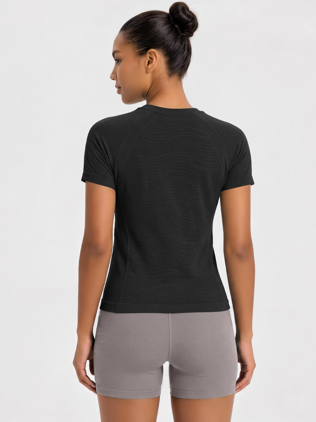 ODODOS Women's Seamless Performance Short Sleeve T-Shirt - Lightweight Breathable Slim Fit Running Workout Top -Waist Length, Black, Small