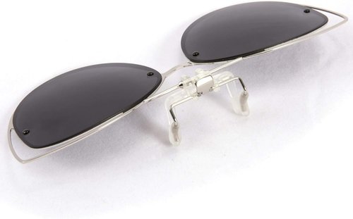 FEISEDY Polarized Cat Eye Clip-On Sunglasses - Rimless Flip-Up Design for Prescription Glasses | Stylish & Versatile