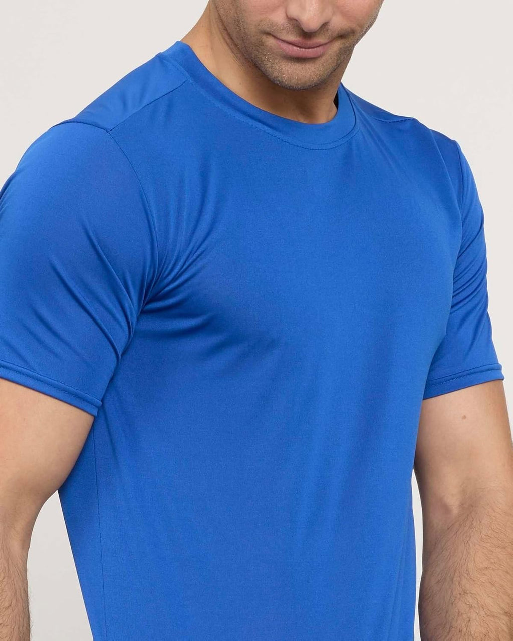 Real Essentials Men's Dry-Fit Short Sleeve Crew Neck T-Shirts - 5 Pack for Gym & Fitness