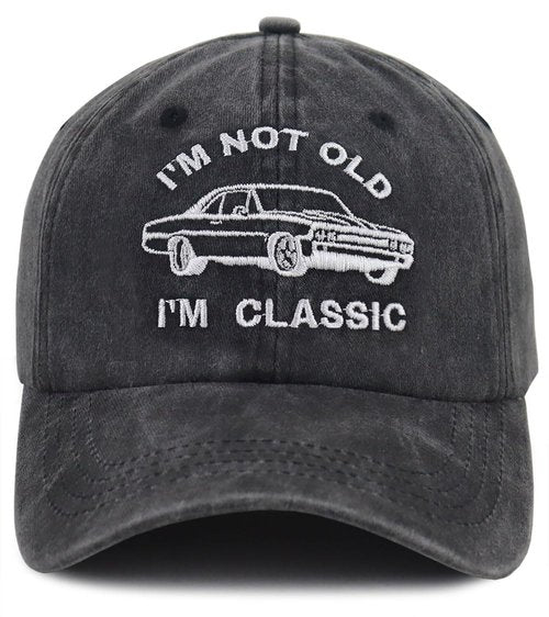 Kueyealp Birthday Gifts for Grandpa Grandma, Funny I'm Not Old I'm Classic Hat, Unique Retirement Baseball Caps for Elderly Men Women, Father's Day Presents for Dad Papa Black