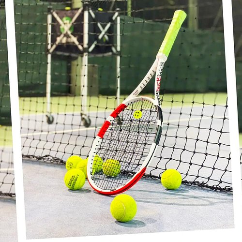 DQITJ 12 Pcs Tennis Racquet Dampeners, Cute Round Shape Rubber Tennis Racket Damper Shock Absorber, Tennis Vibration Dampener with 6 Colors