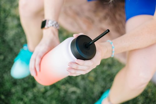 Simple Modern Wide Mouth Lid Leak Proof Straw Chug Handle Flip Fits Summit Water Bottles and Hydro Flask, Tumbler Style, Cherry