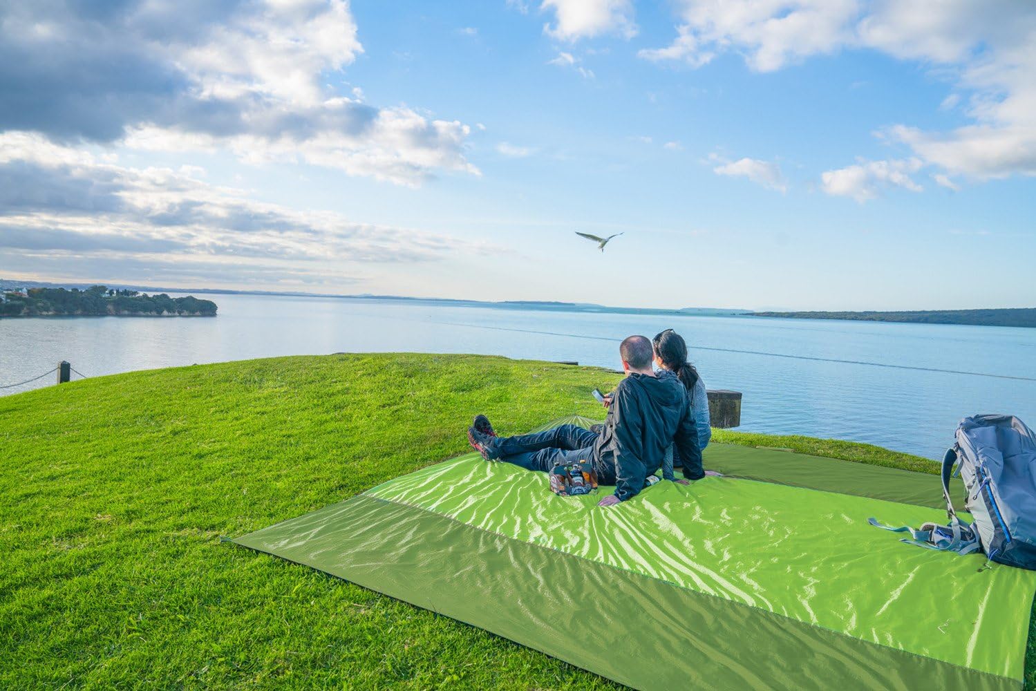WEKAPO Beach Blanket - Sandproof Waterproof Extra Large Mat | Quick Drying Beach Essential for Camping & Picnics
