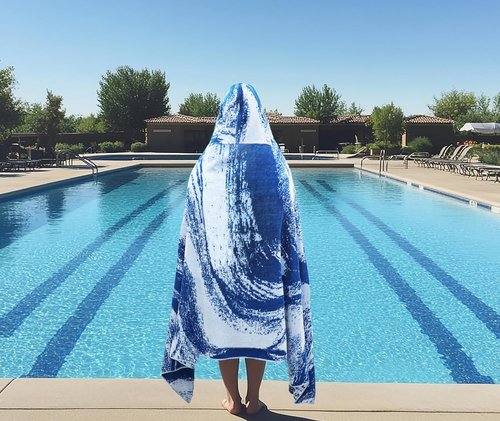 COTTON CRAFT Hooded Beach Towel - Oversized XXL 35x84 Soft Cotton Velour - Waves Blue for Adults
