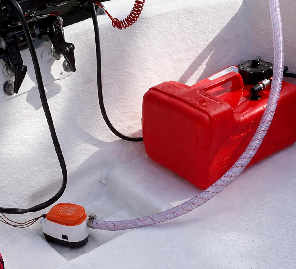 SEAFLO 06 Series Automatic Submersible Bilge Pump - 750GPH, 12V with Float Switch & Strainer | Compact Marine Solution