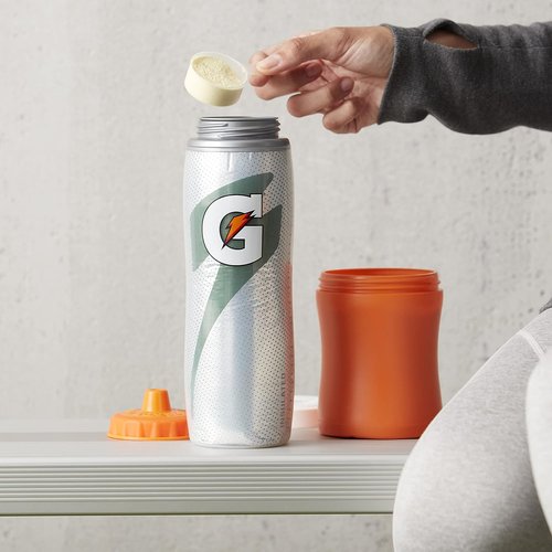 Gatorade Insulated Squeeze Bottle - Durable Design for Hydration on the Go | 24 oz Capacity