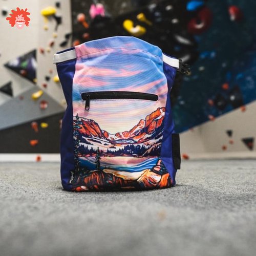GNARLY DOOD Rocky Mountains Rock Climbing Chalk Bucket | for Bouldering Gym & Outdoor Use | Durable Hook & Loop Closure, 2 Zippered Pockets, Easy-Carry Handle