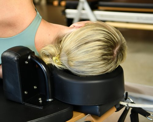 THE PILATES BODY Pilates Reformer Pillow – Reformer Accessories – Head and Neck Support Pillow – Fits Merrithew, Stott, Aeropilates Reformer Machines – Workout Accessory