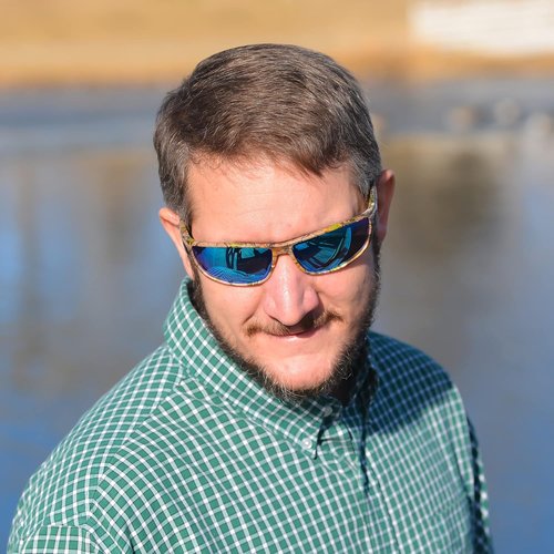 Hornz Brown Forest Camouflage Polarized Sunglasses for Men - Includes Free Microfiber Pouch